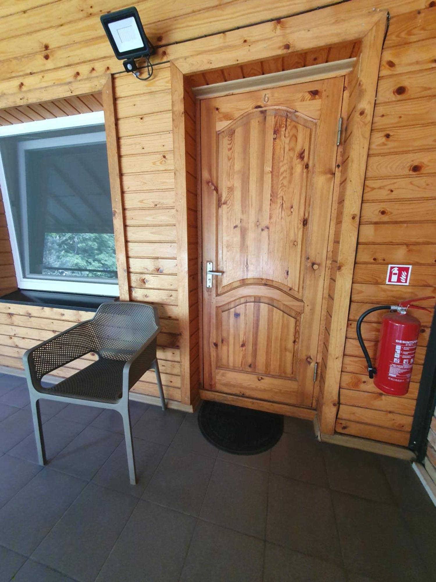 Pusele Acomodação com café da manhã Šiauliai Exterior foto