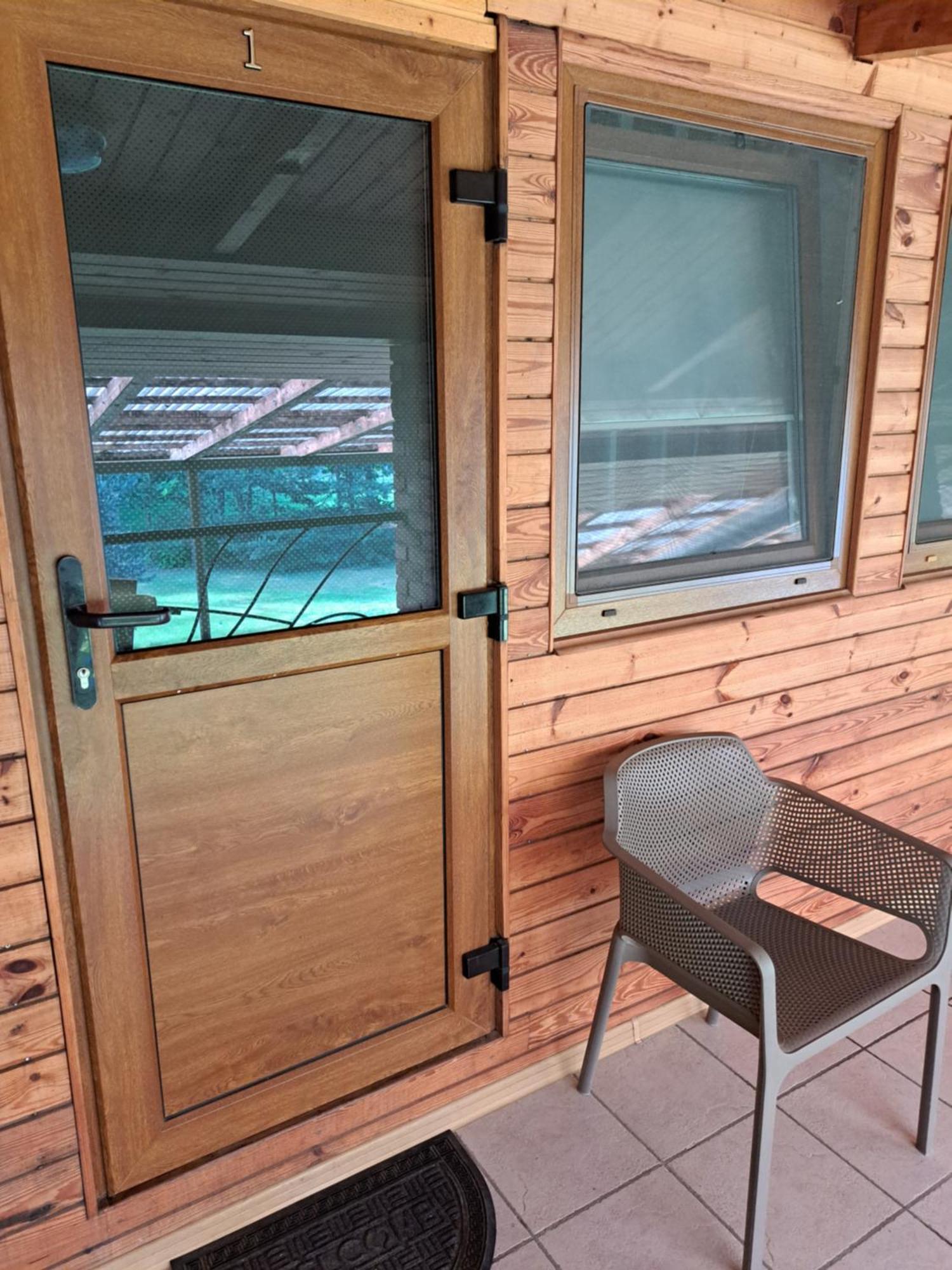 Pusele Acomodação com café da manhã Šiauliai Exterior foto